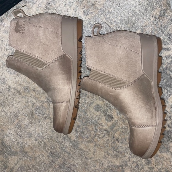 Women's Evie Lug Sole Pull-On Booties - Picture 3 of 5